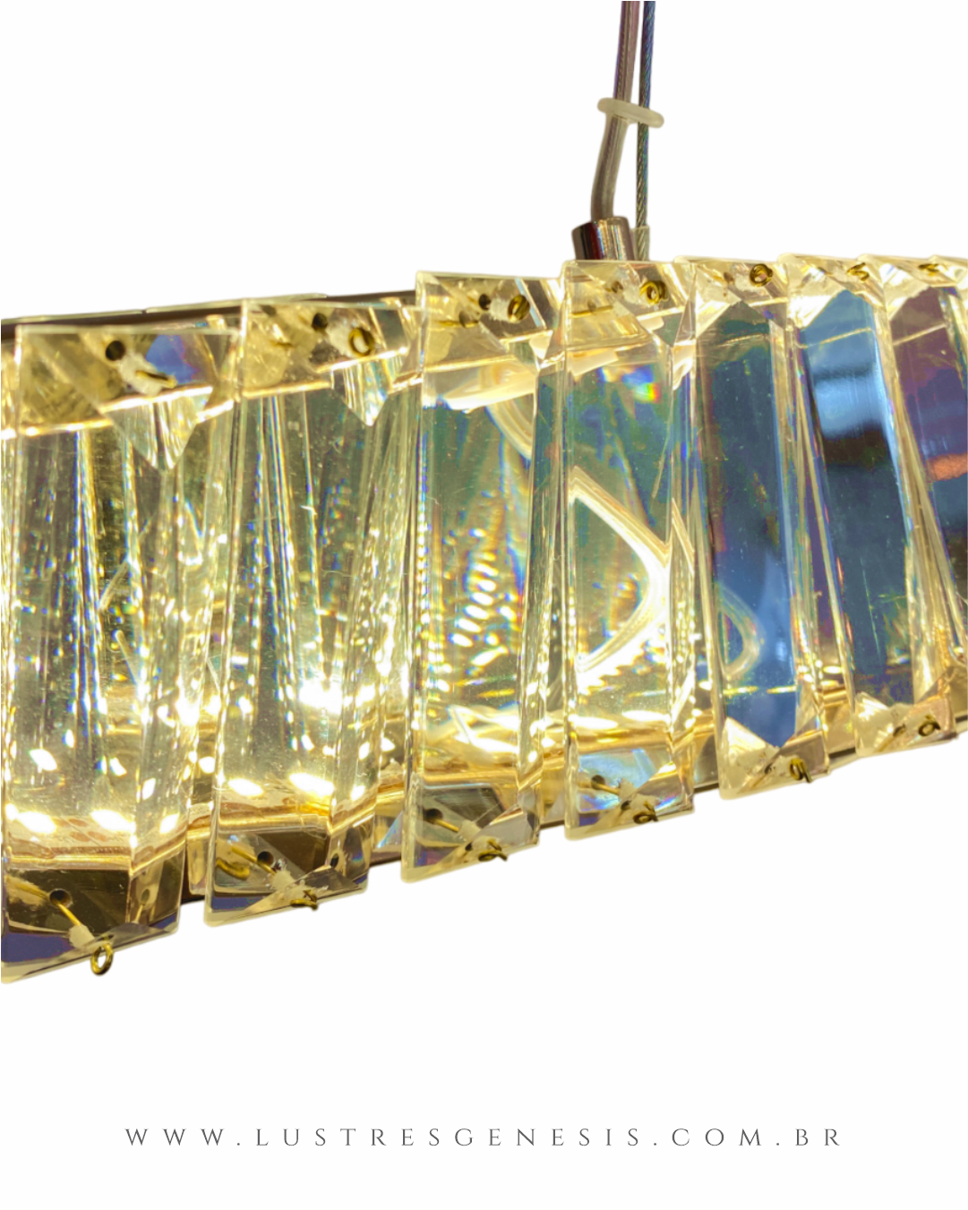 Lustre pendente de cristal com design moderno e LED integrado. Lustres Gênesis loja online de Lustres e Iluminação Decorativa